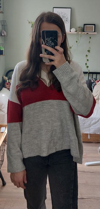 Sweter stradivarius pasy