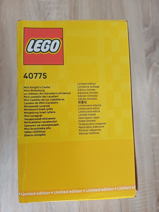 Lego mini Knights Castle 40775