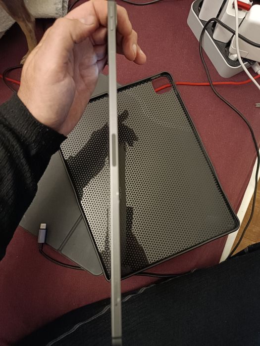 Ipad pro 12.9 4 gen 2020 256 gb WiFi+LTE, идеал бат 96%