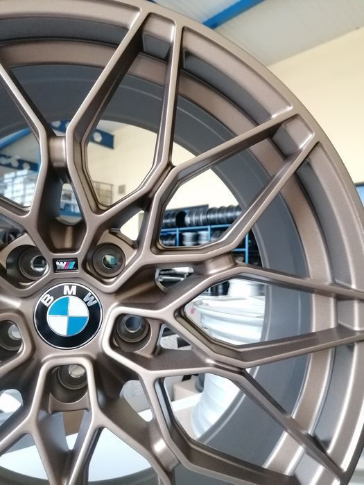 Felgi aluminiowe BMW 18 cali 5x112 złote