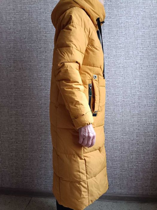 Пуховик женский длинный