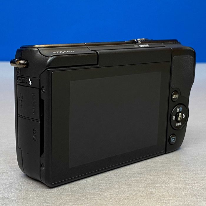 Canon EOS M10 (Corpo) - 18MP