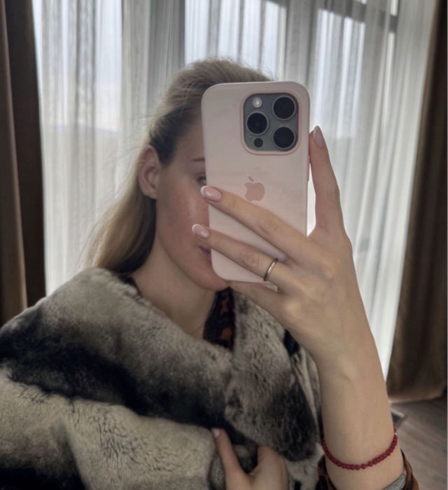 Жилет із хутра жіночий
