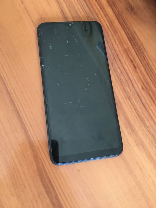 Samsung a10 2/32 на запчасти