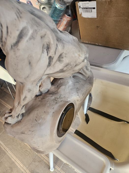 Vendo estatua antiga
