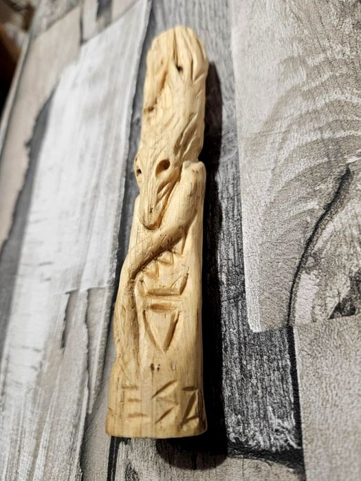 Rzeźba słowiańska figurka Leszy boruta dziad borowy Weles ozdoba