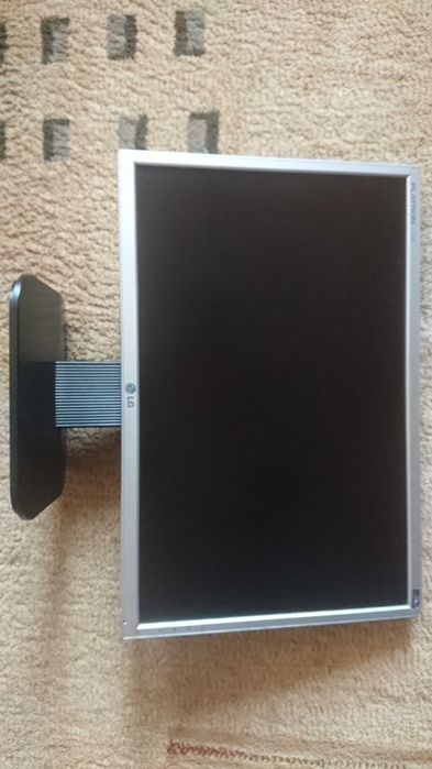 Monitor LG Flatron L192WS-SN