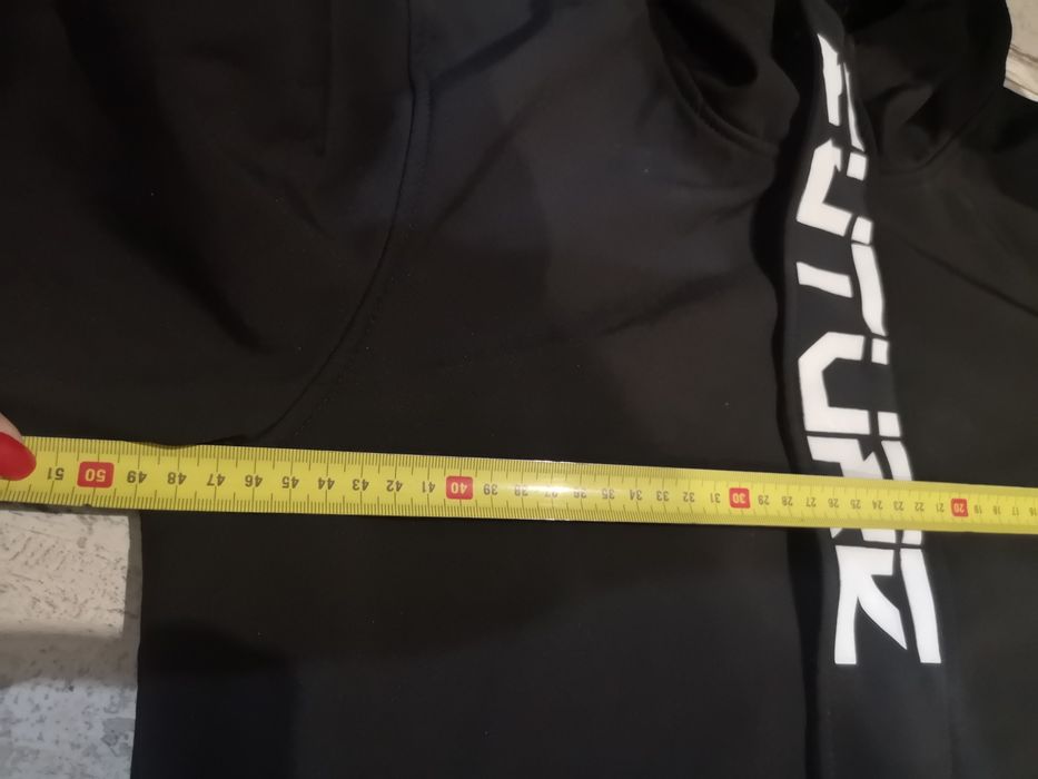 Softshel z napisem future