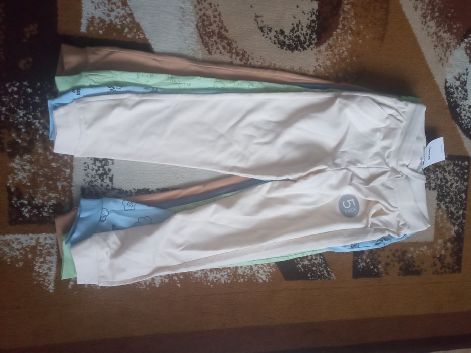 Nowe spodnie dresowe 128 5pak
