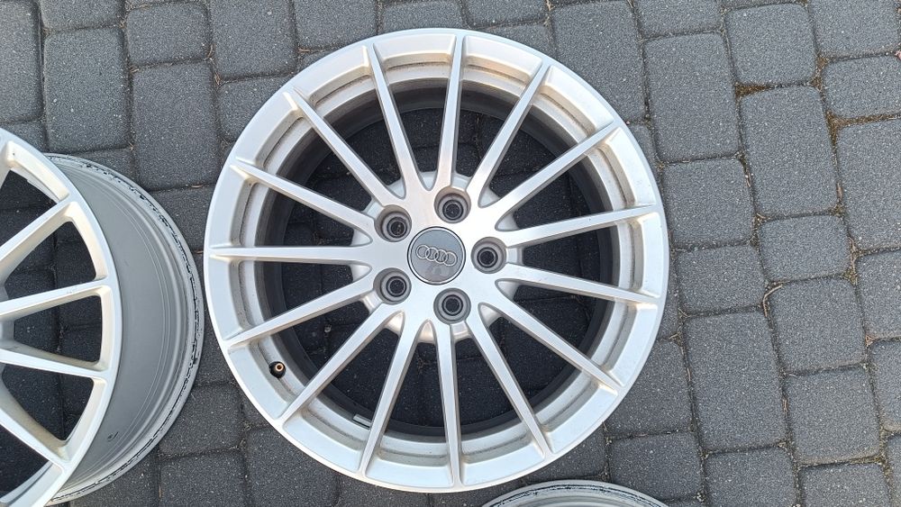 Felgi17 5*112 oryg Audi A6 a4 A5 Q5 et29 kpl