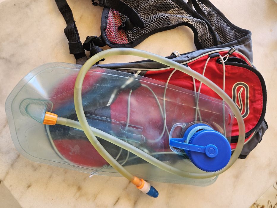 Mochila com saco de hidrataçao