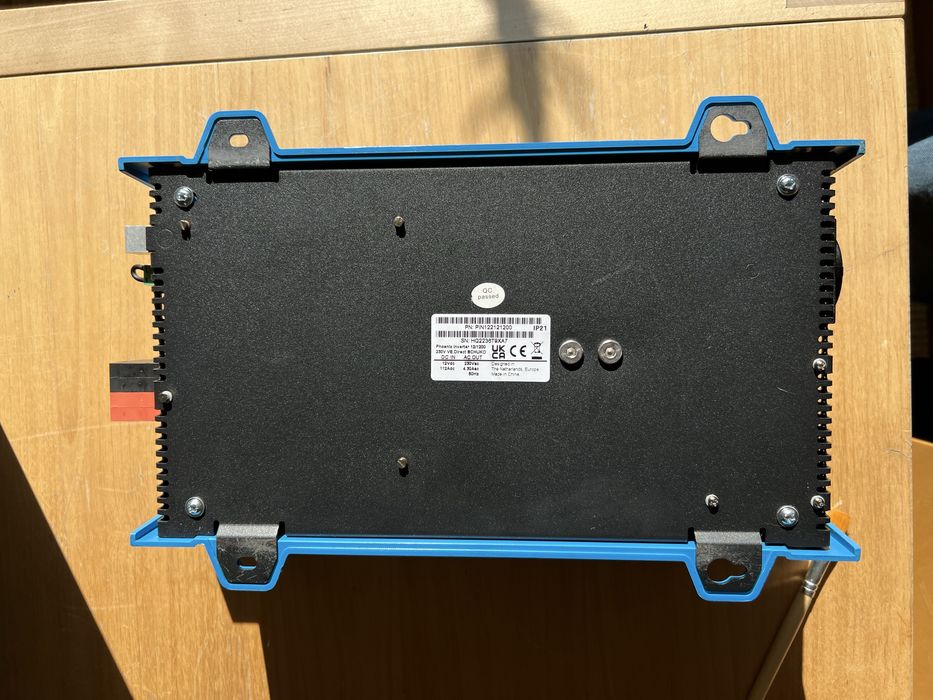 Inversor 230v Victron Phoenix 12/1200 +  BTDongle  – Garantia até 2029