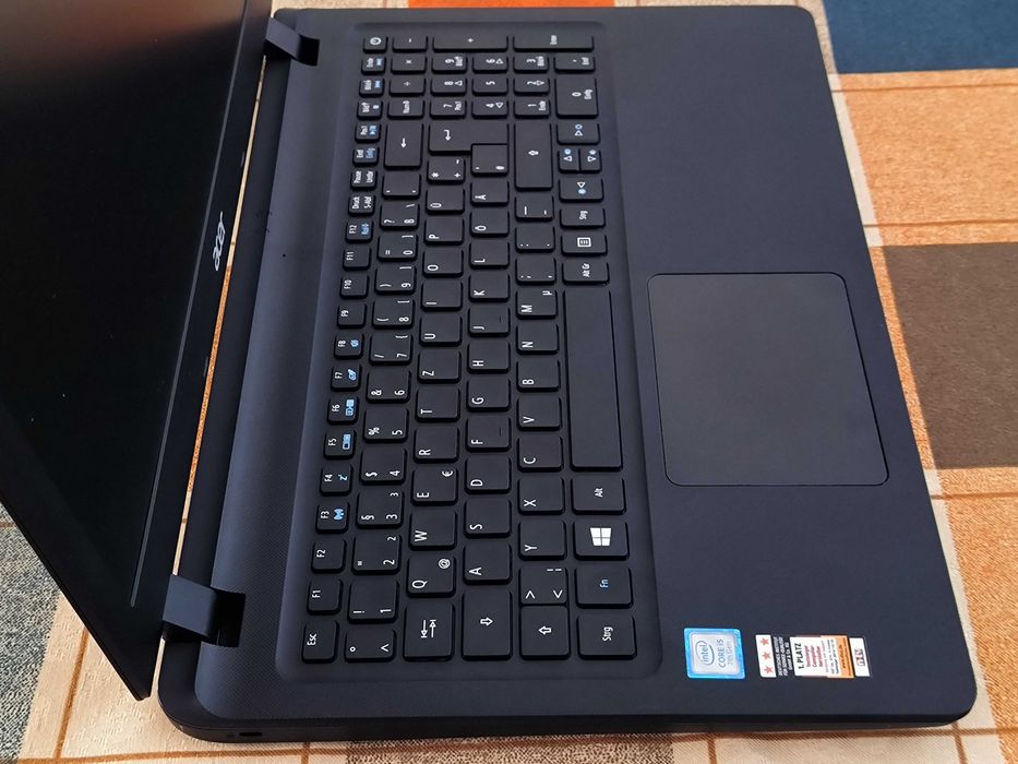 Acer EX2540 - i5 7ª ger + 8gb + 240Gb ssd