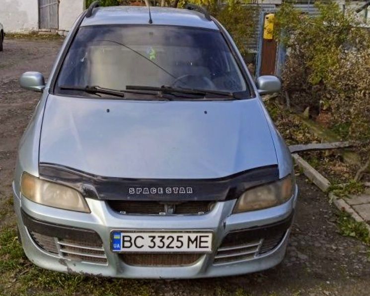 Авто Mitsubishi Spece-Star