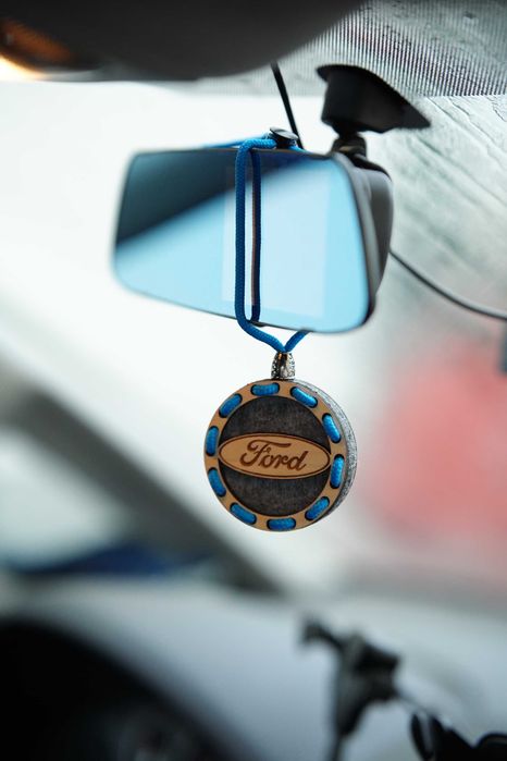 Wielorazowy Zapach Samochodowy – drewniana zawieszka