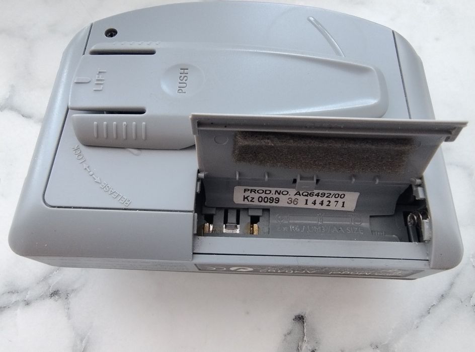 Walkman PHILIPS AQ 6492