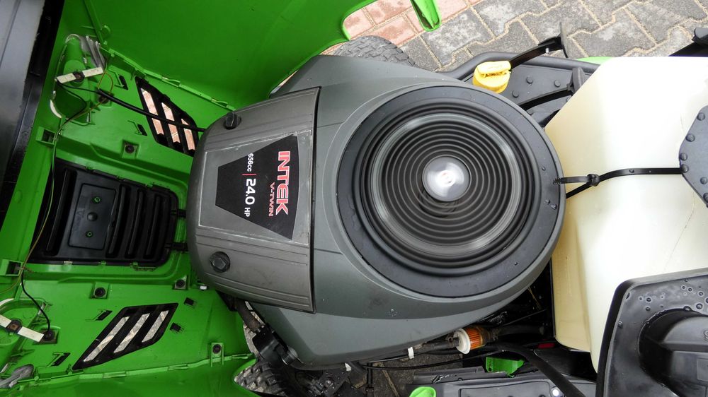 Traktor kosiarka Viking T5 MT5112.0 Z B&S 2 Cylindry (260210.6) Baras