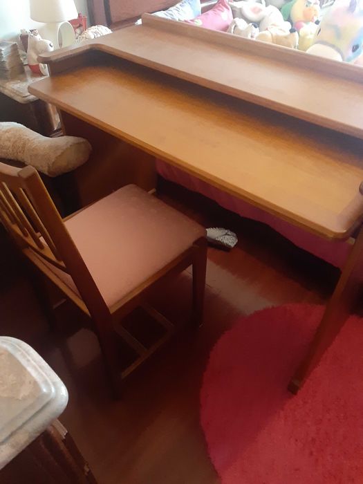 Secretária para computador