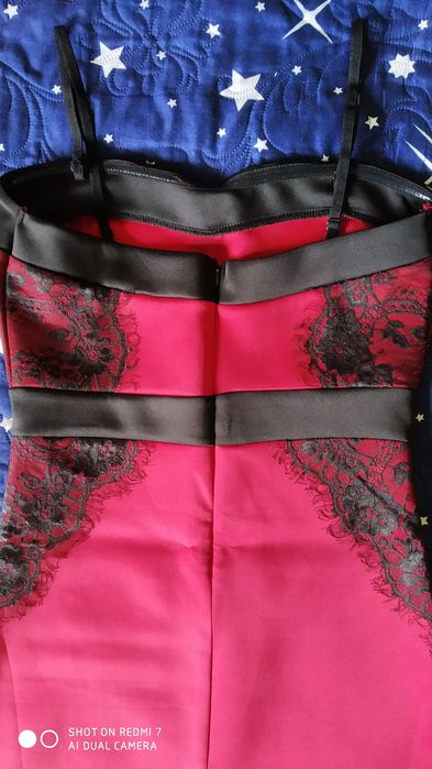 Жіноча сукня в гарному стані