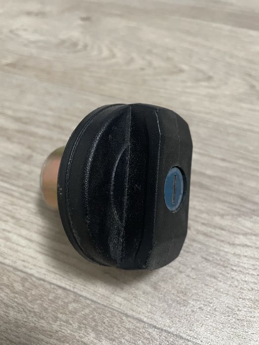 Кришка бака з ключем, пробка бака, замок, для бензобака, пробка Opel