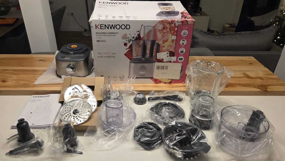 Robô de Cozinha Kenwood 313SS Multipro Compact +