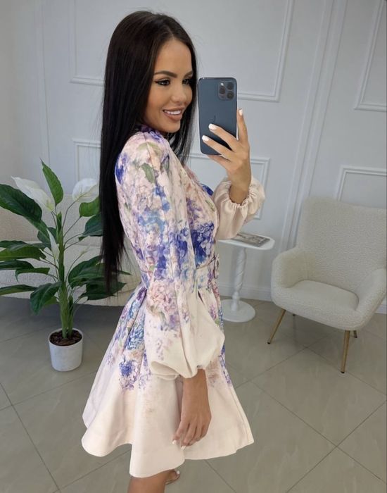 Красива сукня Zimmermann