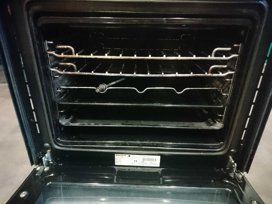 Piekarnik kuchenka Mastercook OP8ECRP pod zabudowę używana części