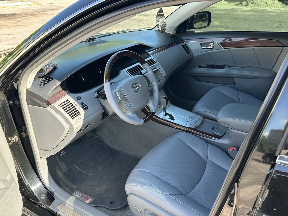 Toyota Avalon 2008р