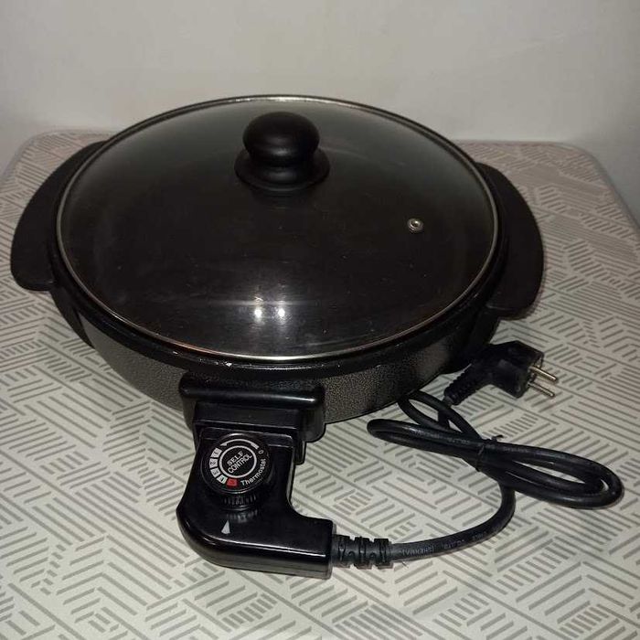 Sertã Italiana útil para pizzas e muito mais, nova