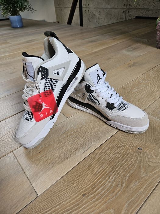 Jordan 4 Military White
