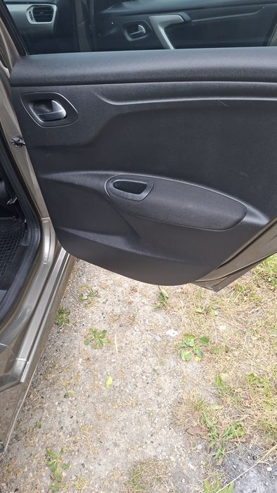 Citroen C-Elysee 2013р 1.6д