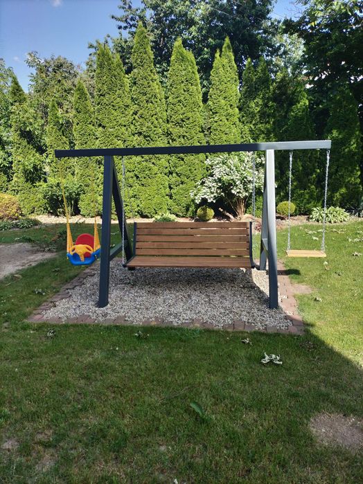 Huśtawka ogrodowa metalowa