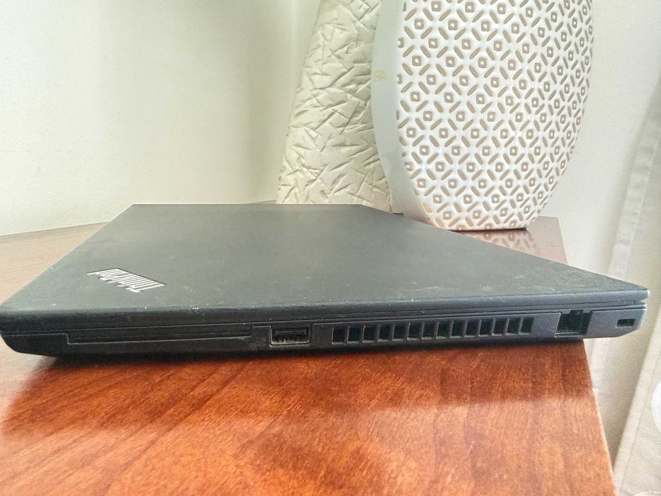 Lenovo ThinkPad T490|14"FullHD|i5-8265U Quad Core|8Gb Ram|Ssd 256Gb|