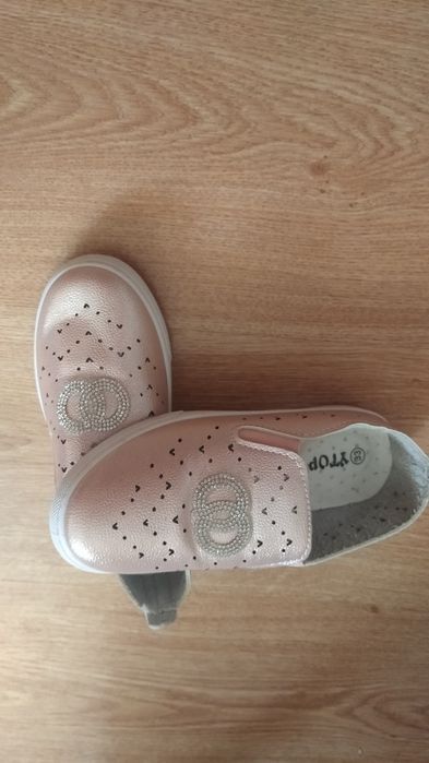 Туфлі - макасіни для дівчинки