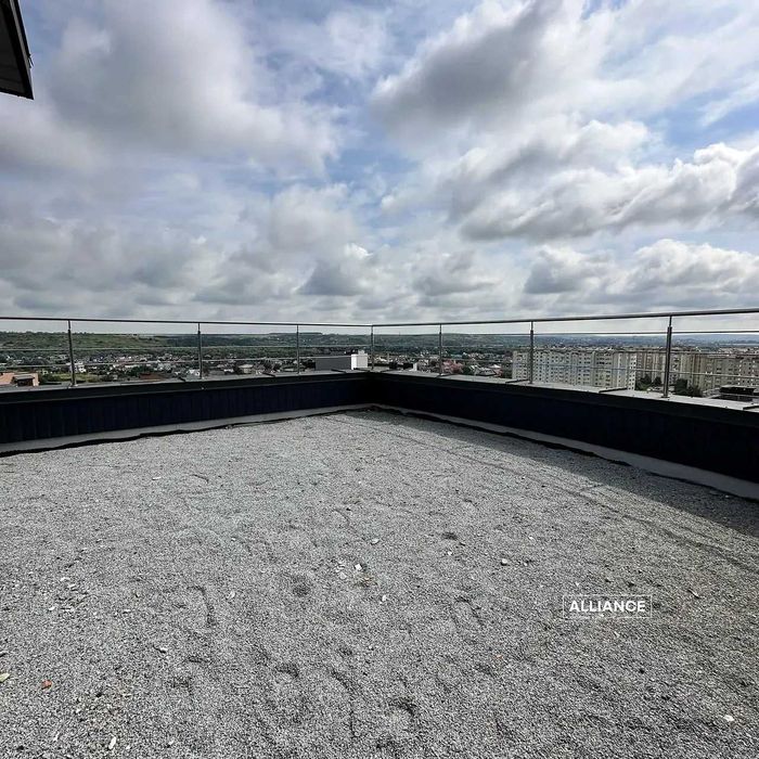 Видова квартира з терасою в якісному ЖК!