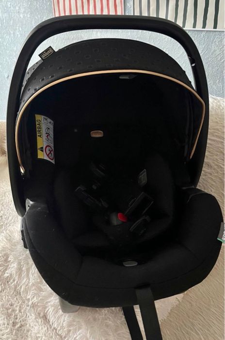 Автокрісло Chicco Kory Plus i-Size Black Re-Lux