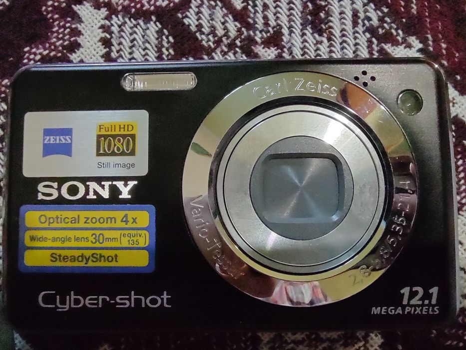 Sony Cyber-Shot DSC-W210 Цифрова камера