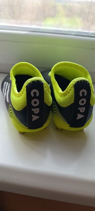 Буци футбольні adidas 30р