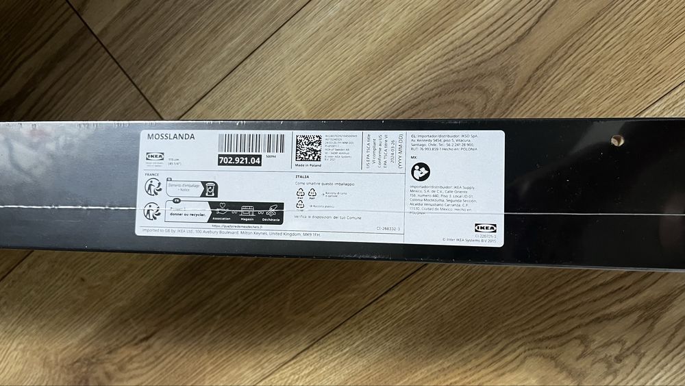 Półka na zdjęcia IKEA MOSSLANDA 115 cm – czarna / nowa