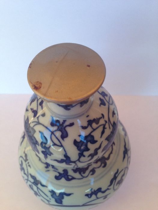 Garrafa cabaça japonesa de porcelana ,de sake ,selada, sec. XX