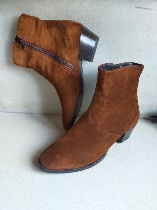 Botki kozaki kowbojki skórzane Aga 37