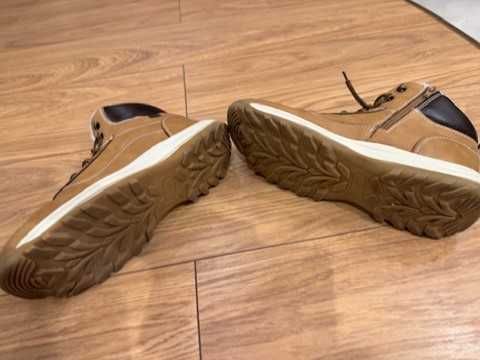 Buty zimowe , rozmiar 44