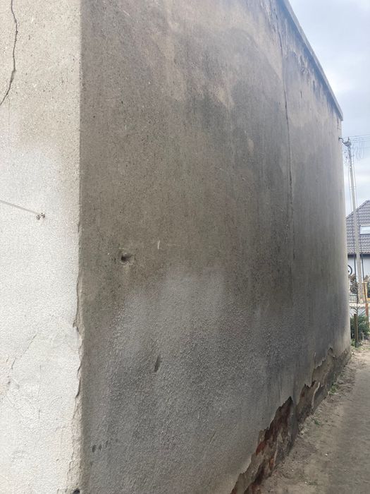 Cegłe oddam za rozbiórkę, pozostałości posprzątam