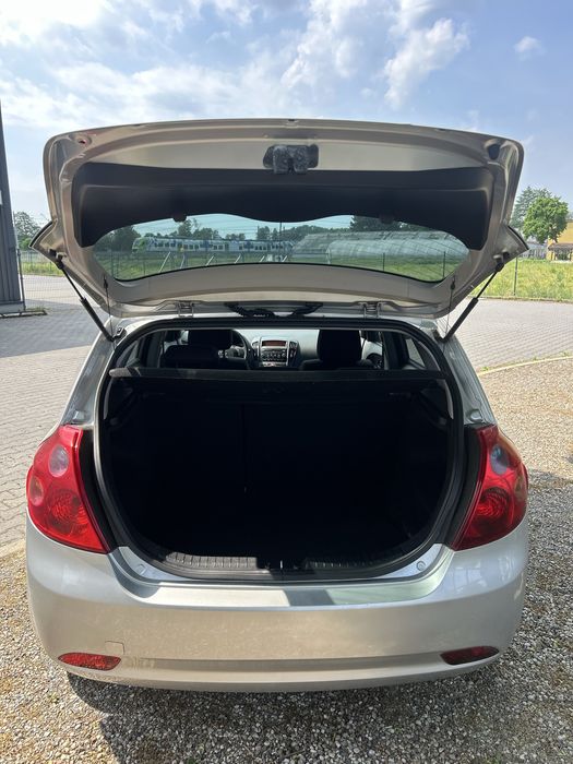 Kia Ceed 1.6 crdi 90km