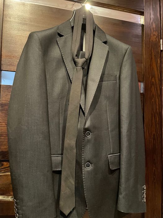 Garnitur męski - idealny na studniówkę