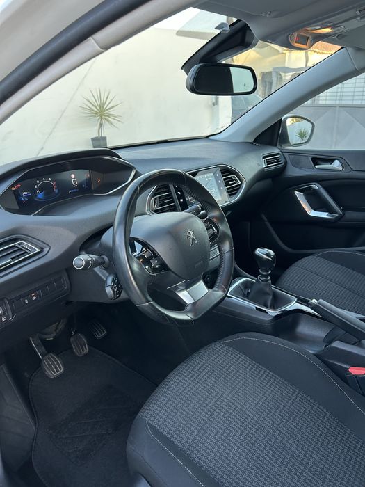 Peugeot 308 1.2 Active Business