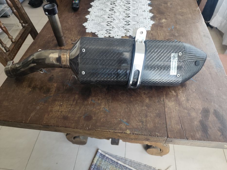 Yoshimura r77 carbon
