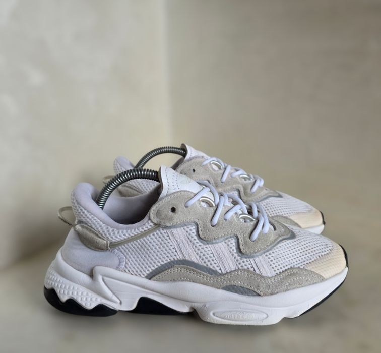 Женские кроссовки "Adidas  Ozweego "