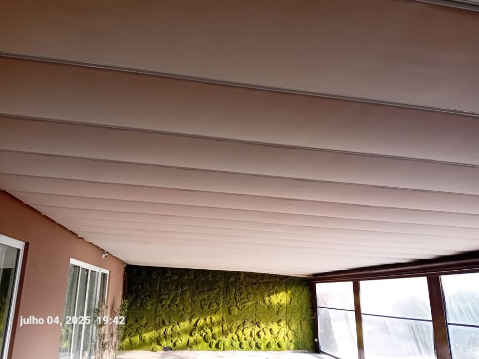 Pergula motorizada duplo revestimento