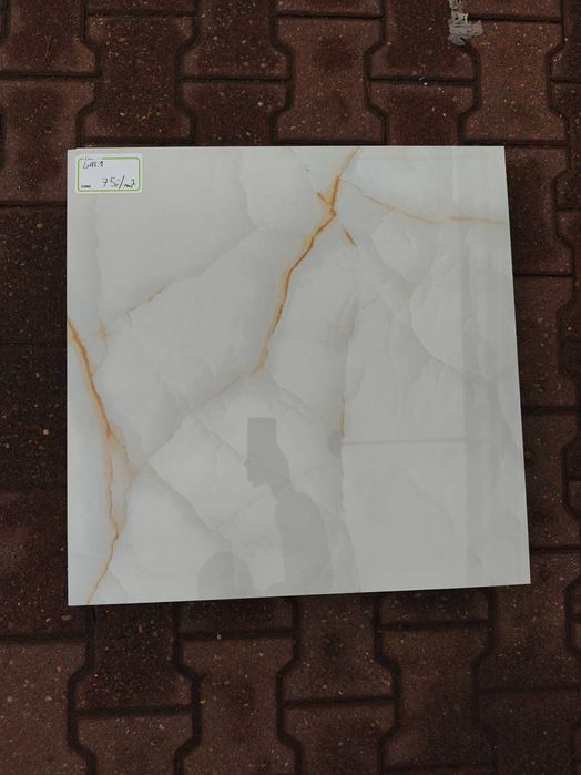 Płytka gresowa szkliwiona Wenatino White POLER 60x60 G.1